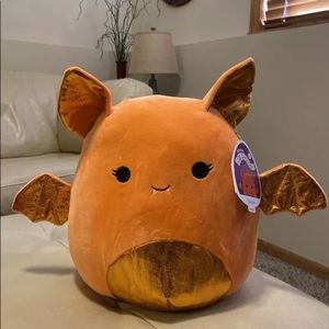 Squishmallows Halloween Tangie the Orange Bat 12” NWT